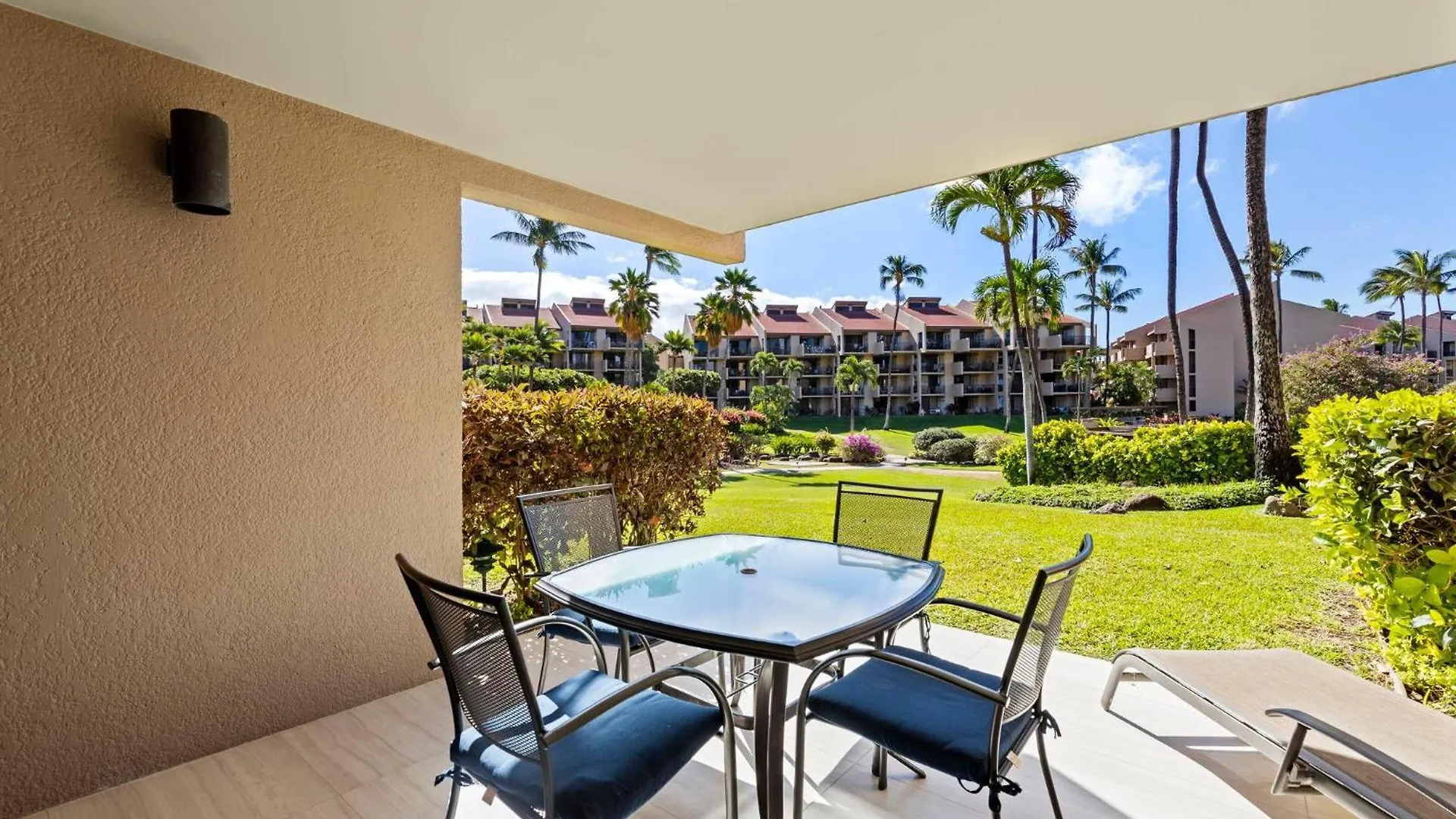 Kamaole Sands 2-105 Wailea  USA